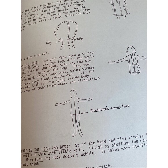 The Doll That Ma Made Paperback Pattern Book 15" Folk Dolls & Clothes Piecemaker - Picture 7 of 16